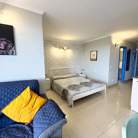Estudio Puerta Azul 公寓