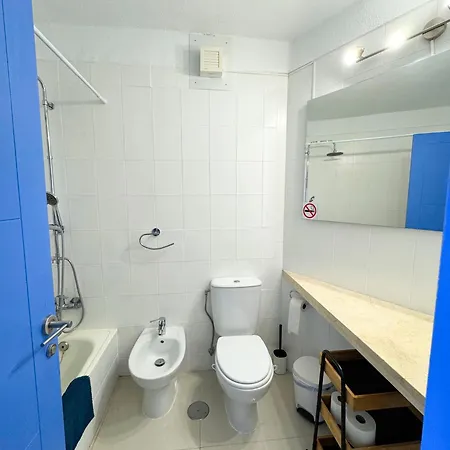 Estudio Puerta Azul アパート *